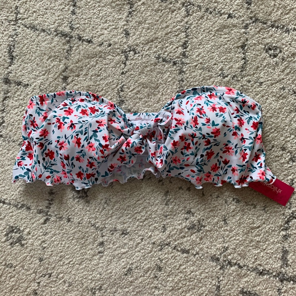 Bandeau bikini top
